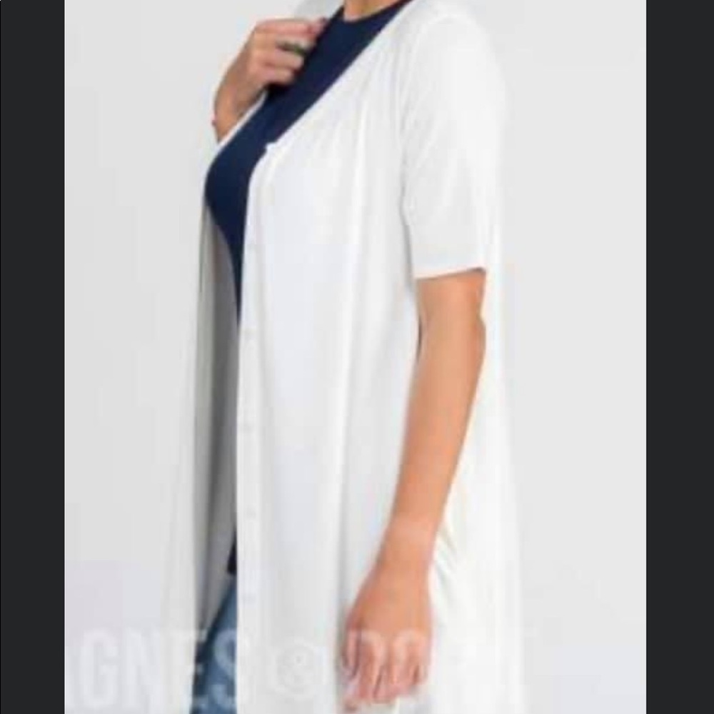 Limitless button tunic - Picture 2 of 3